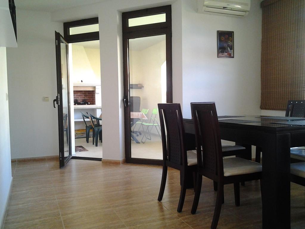 Etara 2 Apartment Sveti Vlas Oda fotoğraf
