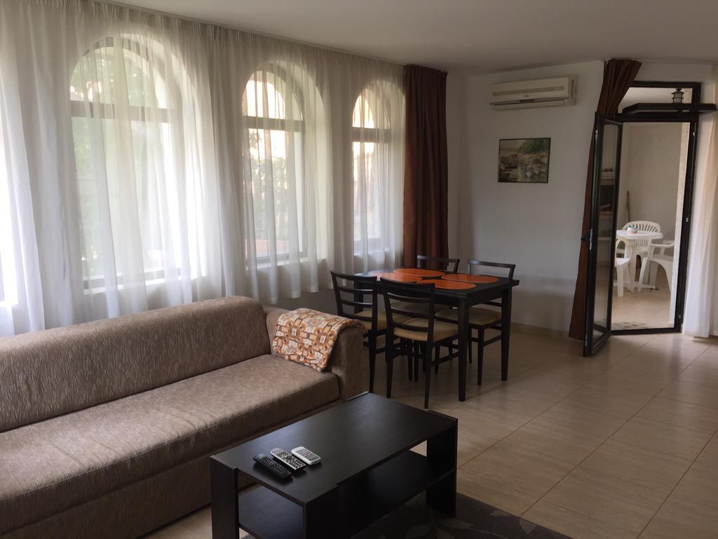 Etara 2 Apartment Sveti Vlas Dış mekan fotoğraf